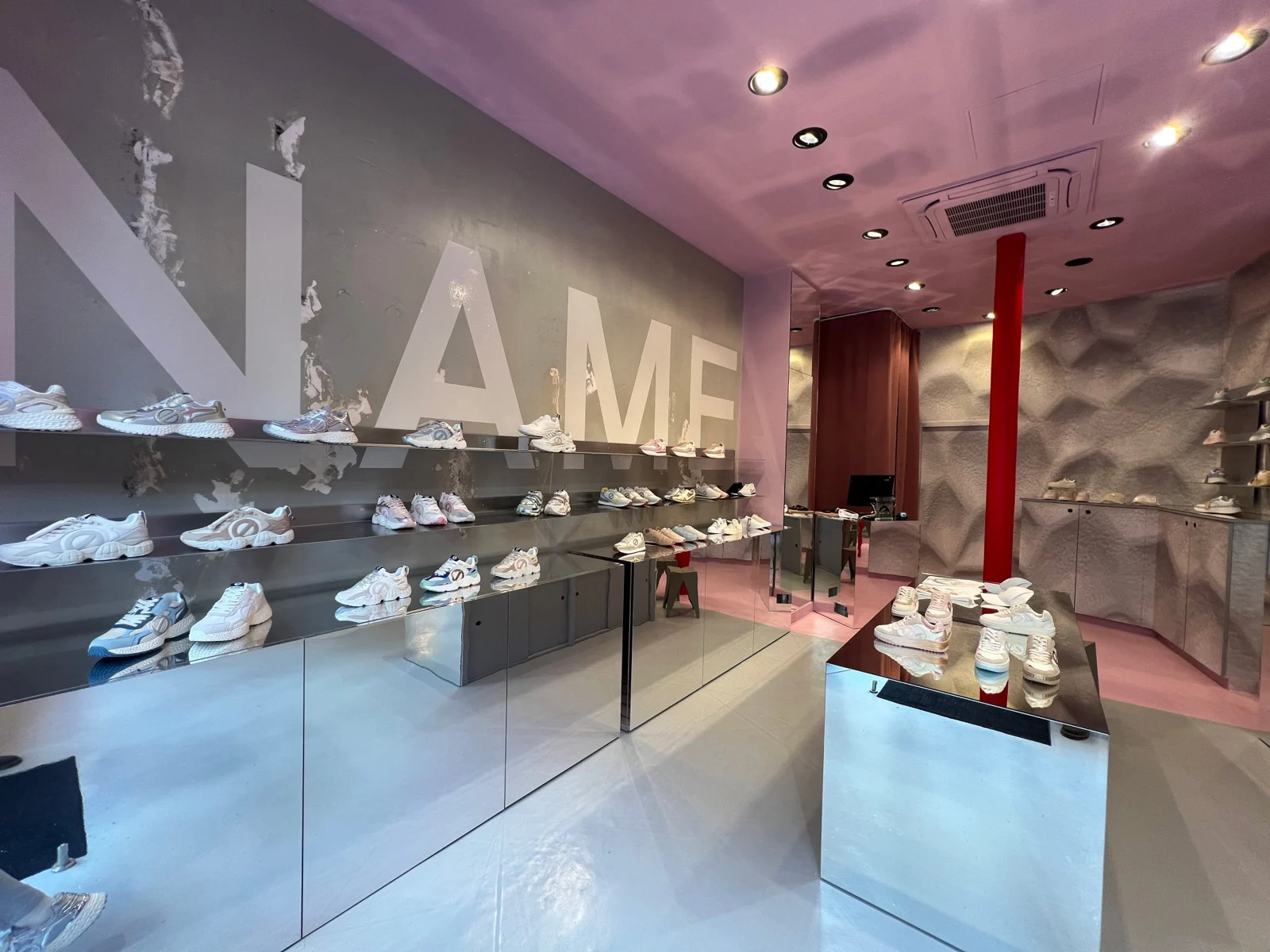 Agencement d’une boutique de chaussures